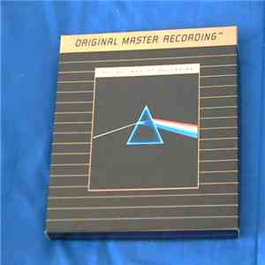 Pink Floyd - Dark Side Of The Moon download free